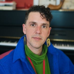 César Alvarez